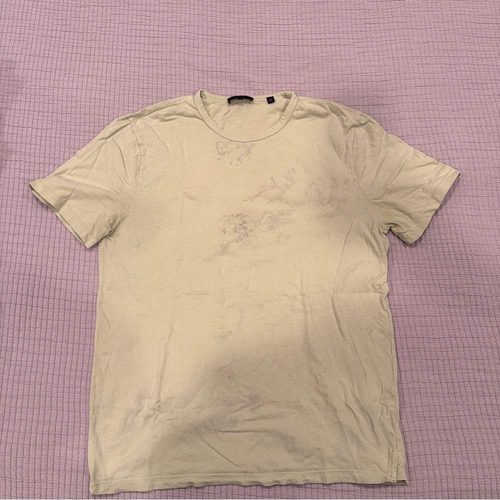 Vince men’s light green tee - M